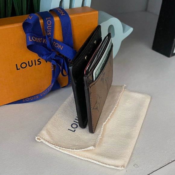 Louis Vuitton - Picture 10 of 13